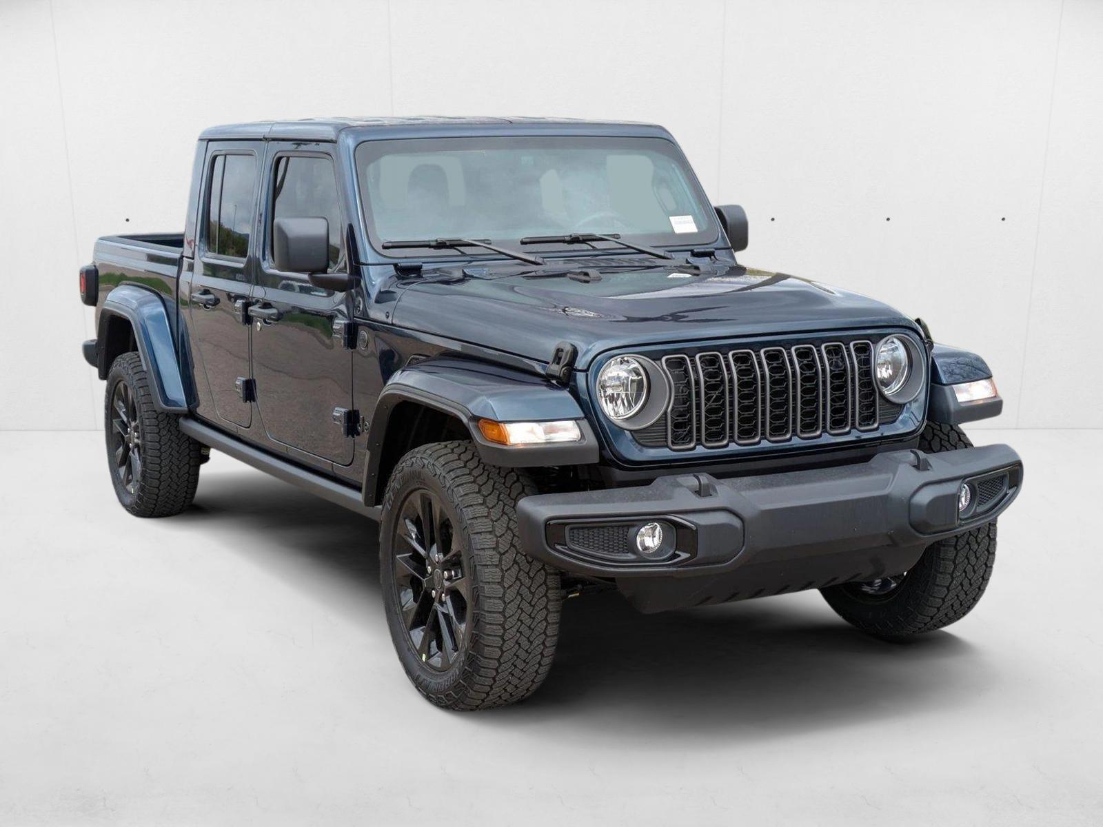 2025 Jeep Gladiator Nighthawk - Photo 7