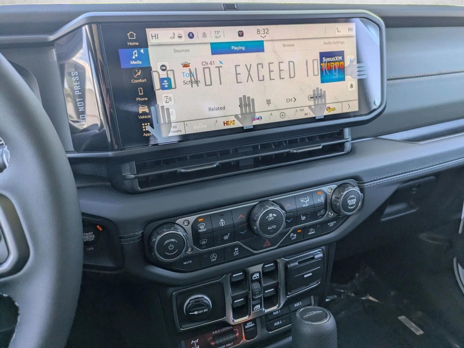 2026 Jeep Gladiator Mojave - Photo 12