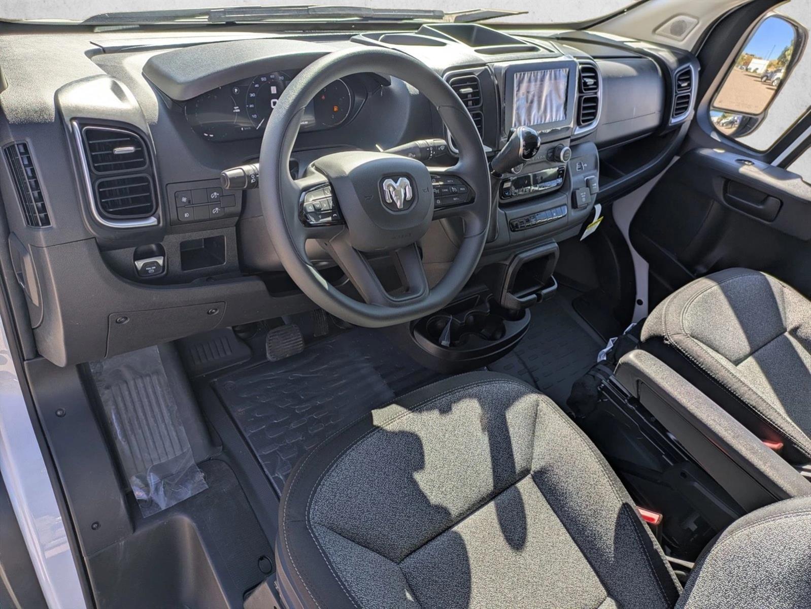 2026 Ram ProMaster 2500 photo 2