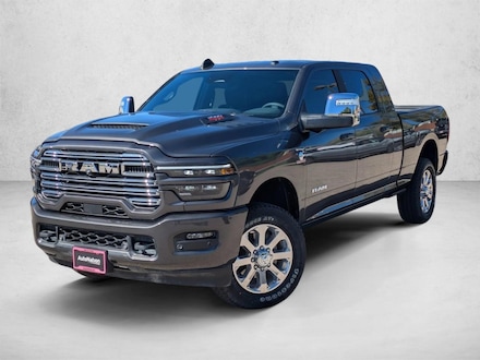 2025 Ram 3500 Laramie Crew Cab Pickup