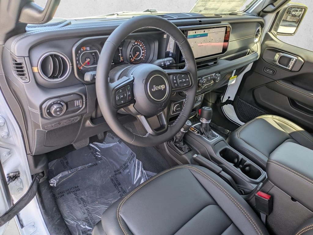 New 2026 Jeep Gladiator Sahara Truck Crew Cab