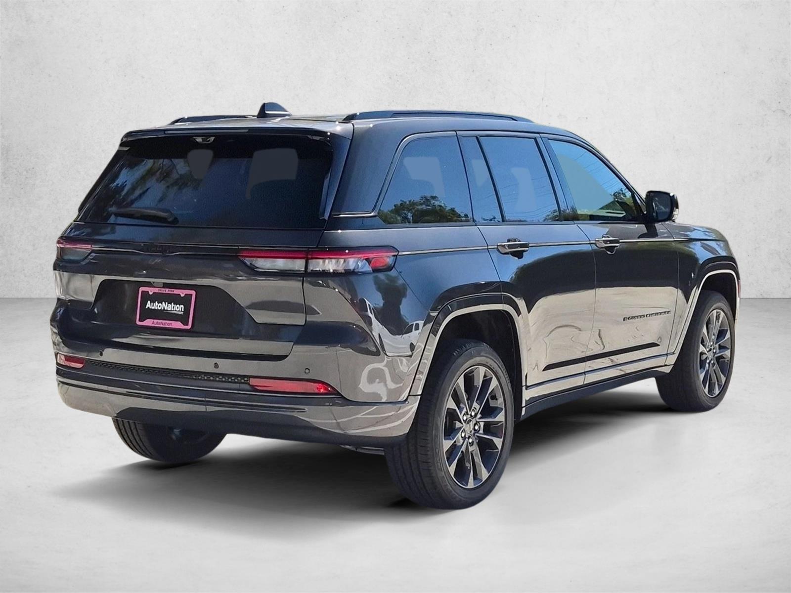 New 2026 Jeep Grand Cherokee Limited Reserve SUV