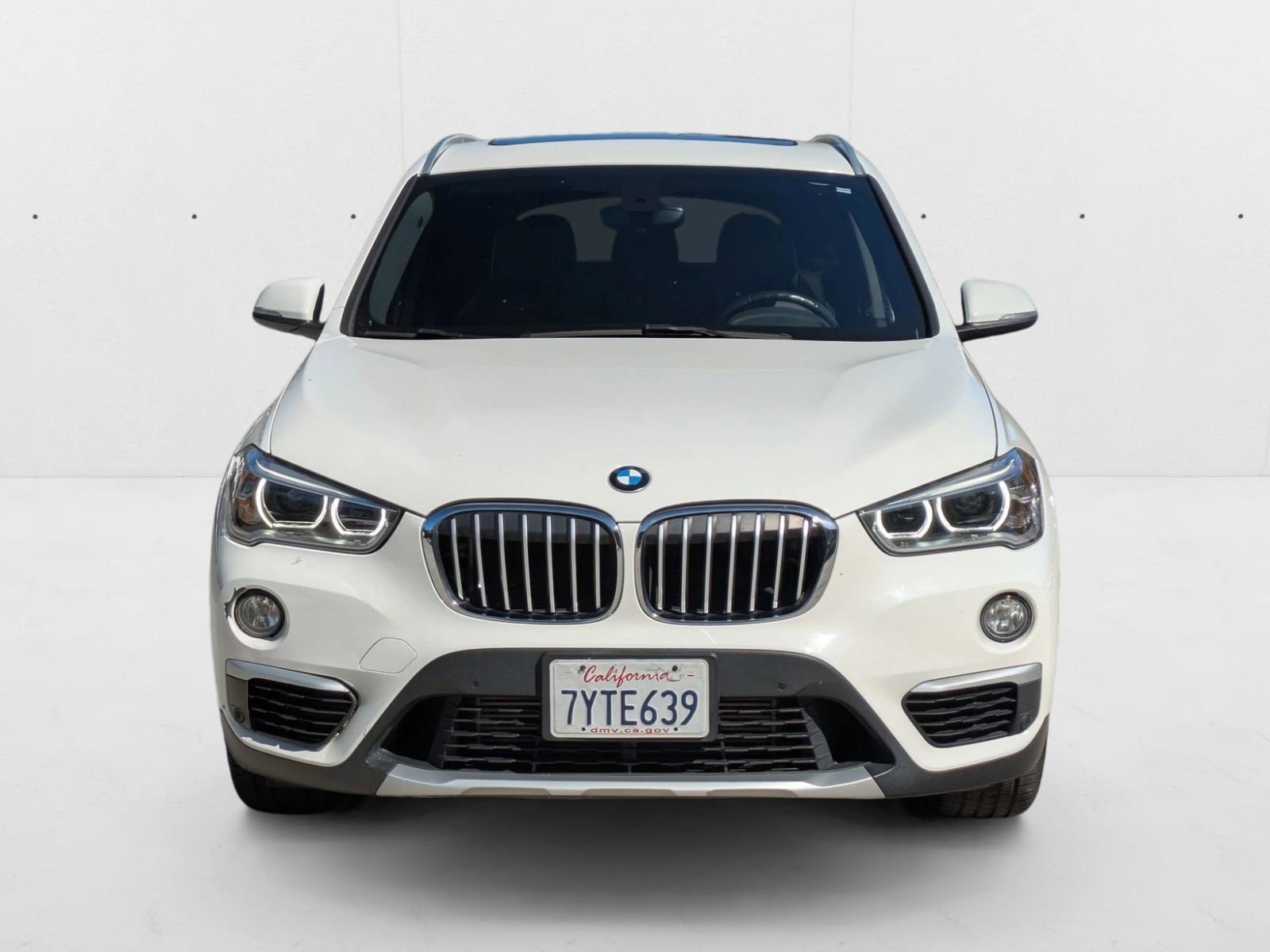 2017 Bmw X1 XDrive28i photo 2
