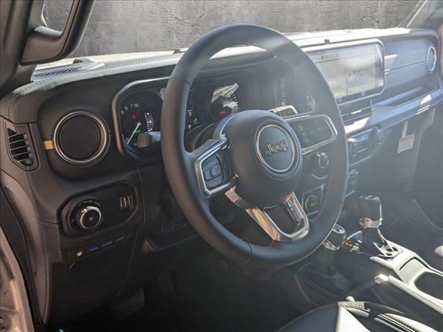 2024 Jeep Wrangler 4xe Sahara photo 3
