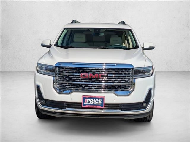 2023 GMC Acadia Denali photo 2