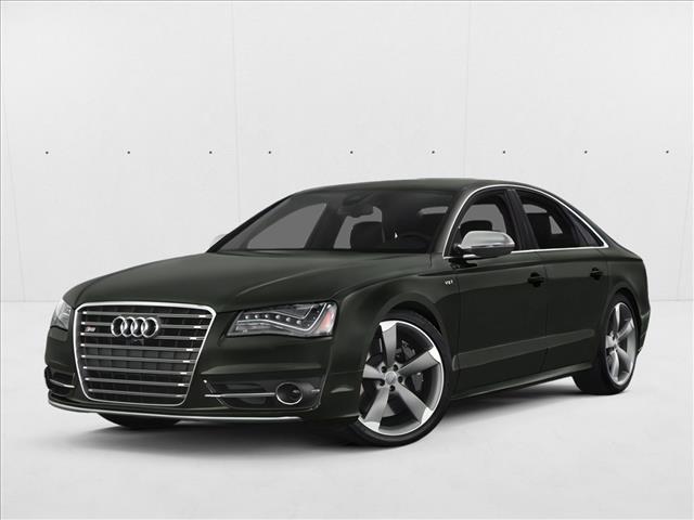 2013 Audi S8 Base's photo