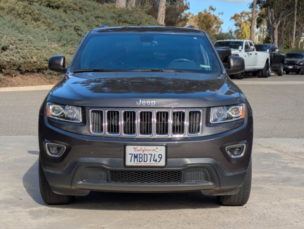 Used 2015 Jeep Grand Cherokee Laredo 4x2 SUV
