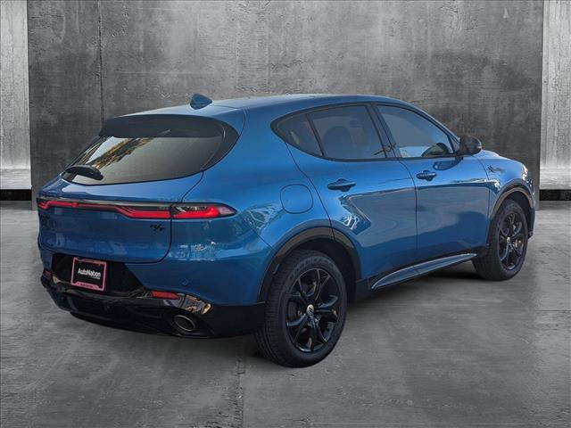 2024 Dodge Hornet R/T Plus photo 2