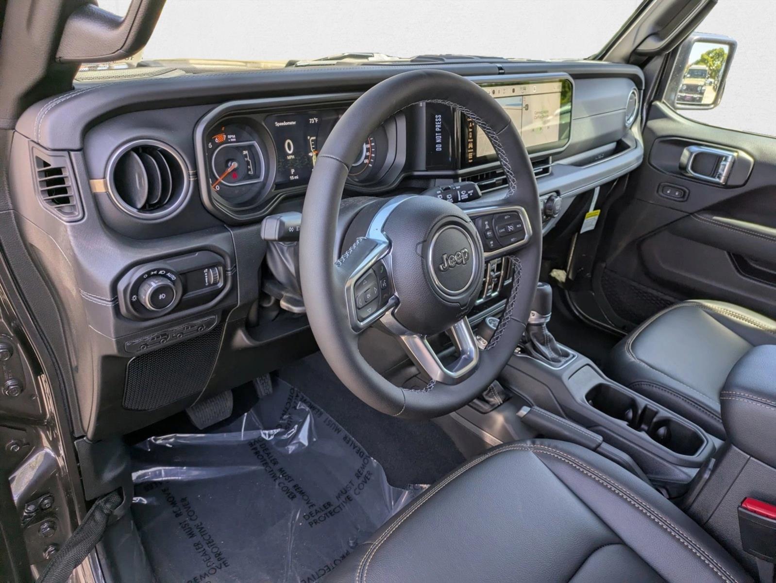 2025 Jeep Wrangler 4-Door Sahara - Photo 3