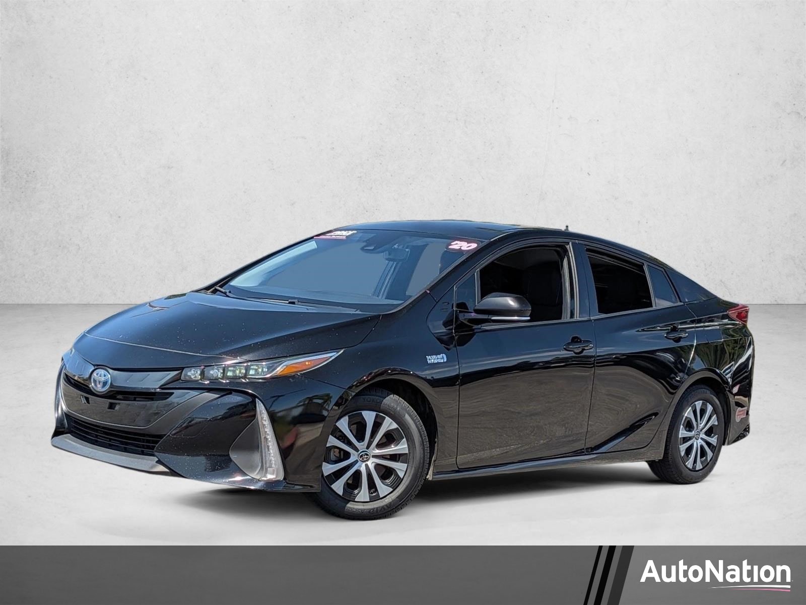 2020 Toyota Prius Prime LE's photo