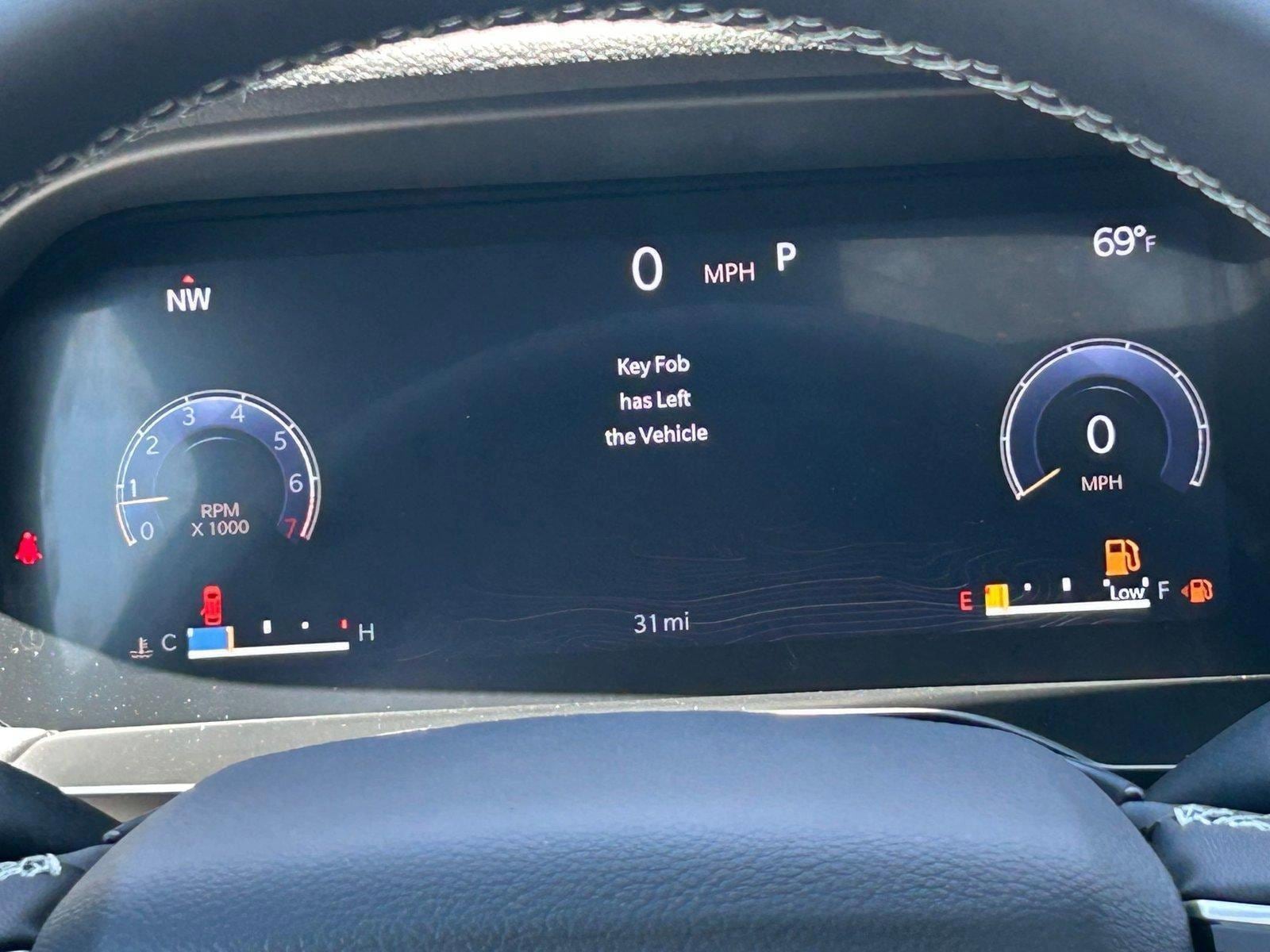 2025 Jeep Grand Cherokee Laredo - Photo 11