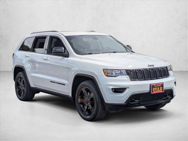 2019 Jeep Grand Cherokee Laredo photo 4