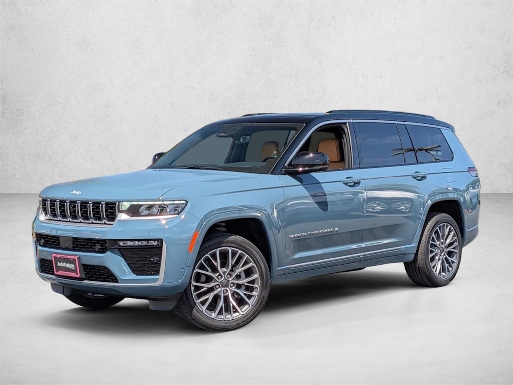 New 2026 Jeep Grand Cherokee L Summit SUV