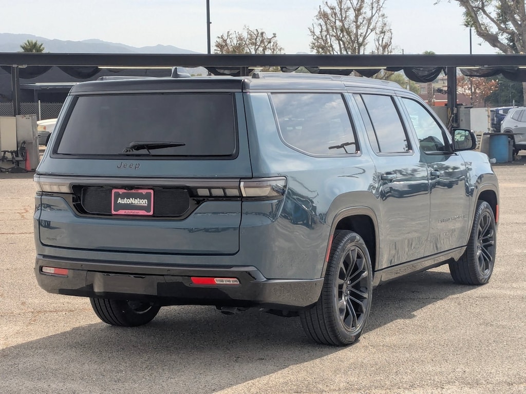 New 2026 Jeep Grand Wagoneer L Summit Reserve SUV