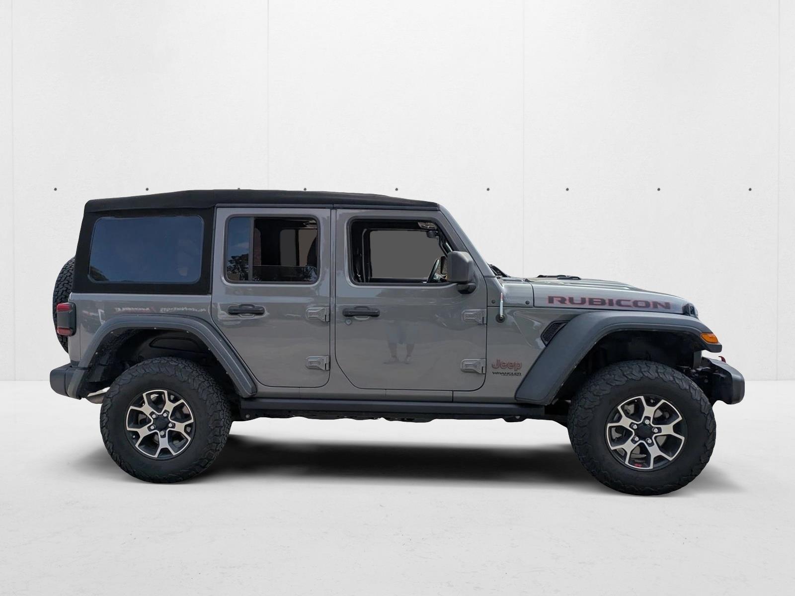 2022 Jeep Wrangler Unlimited Rubicon photo 3