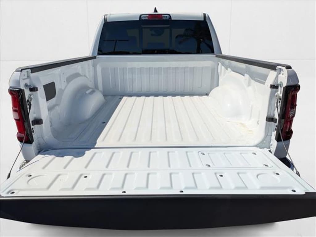 New 2025 Ram 1500 Laramie Truck Crew Cab