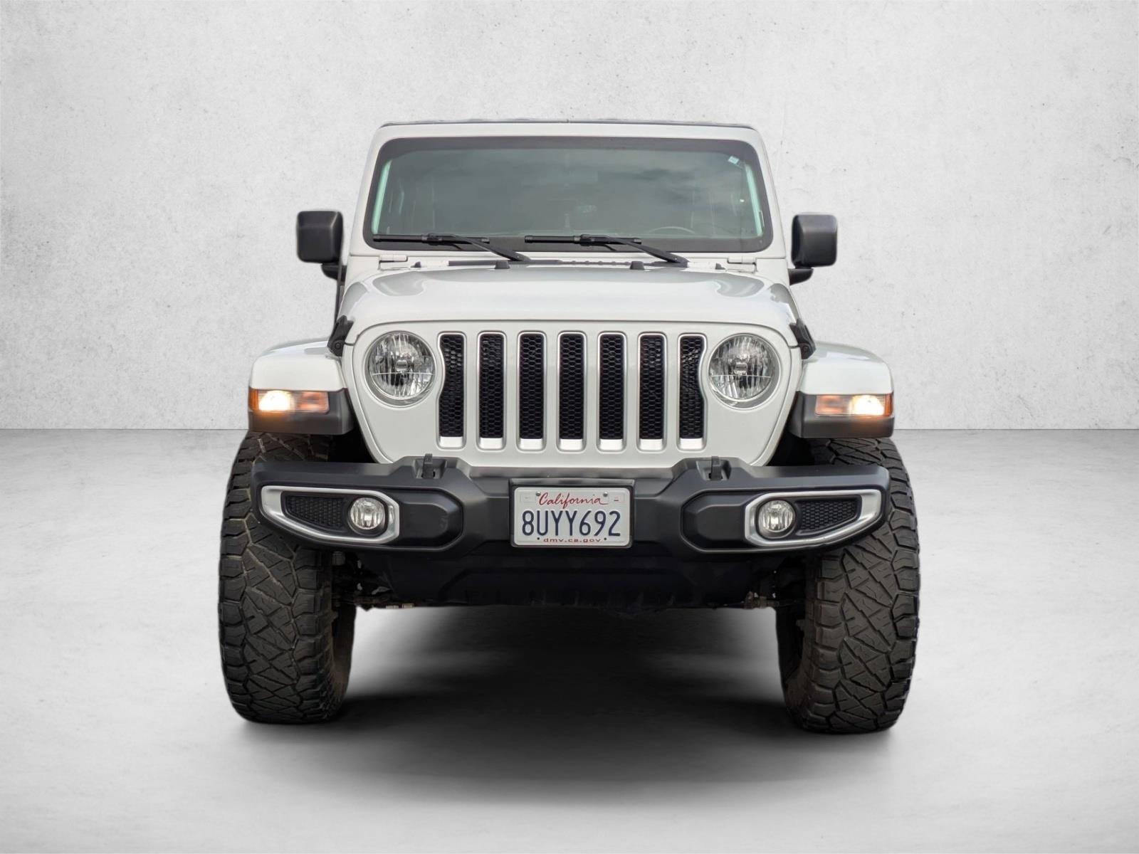 2021 Jeep Wrangler Unlimited Sahara photo 2