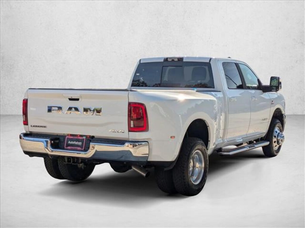New 2026 Ram 3500 Laramie Truck Crew Cab