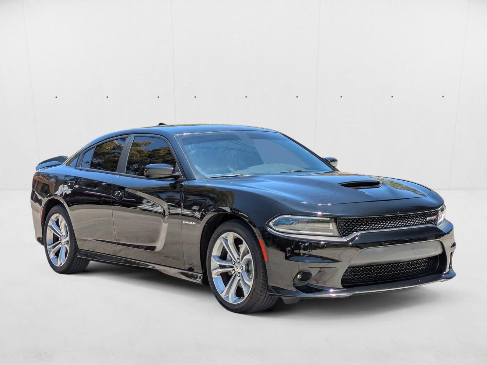 2022 Dodge Charger R/T photo 3