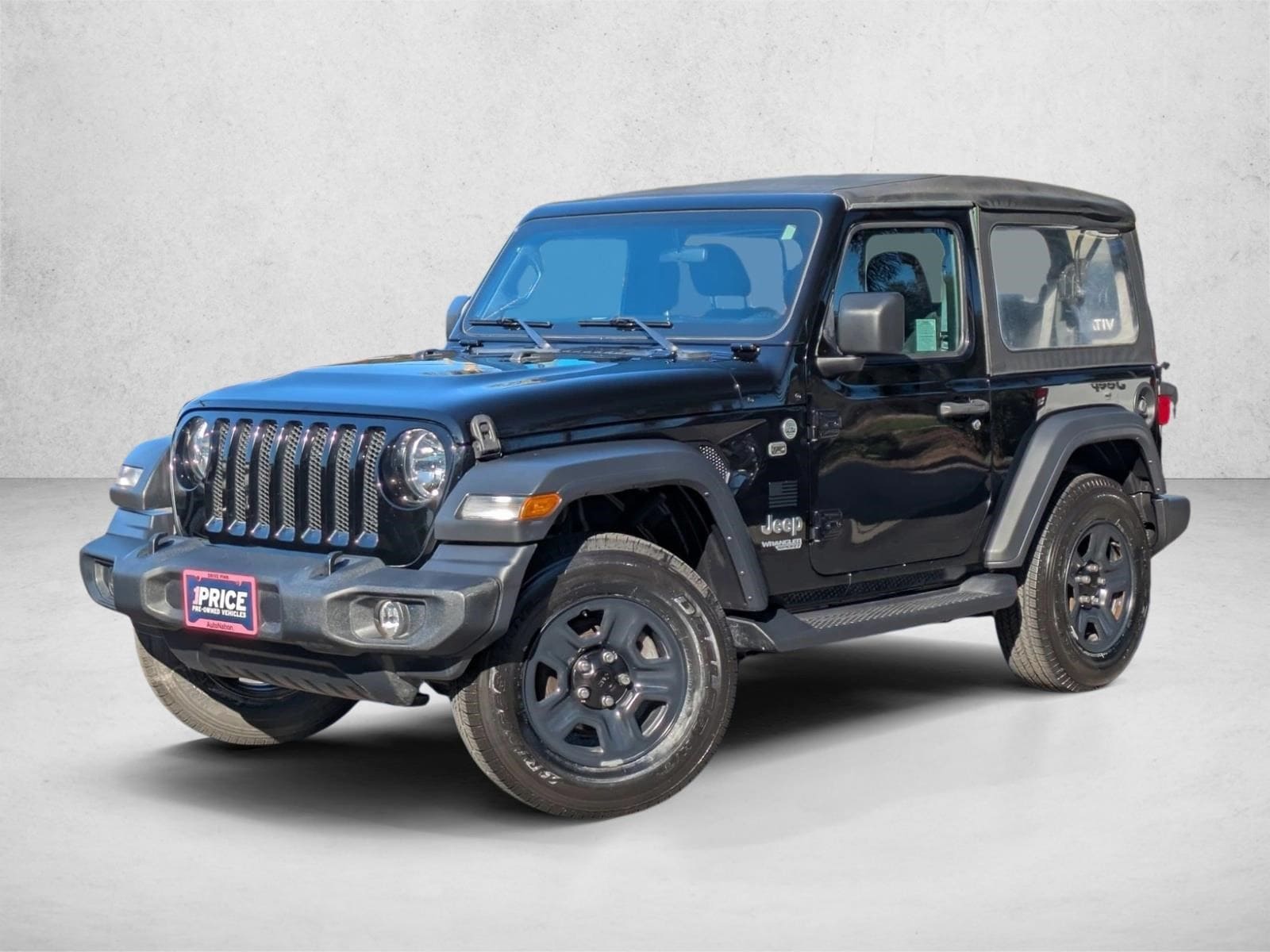 2020 Jeep Wrangler Sport's photo
