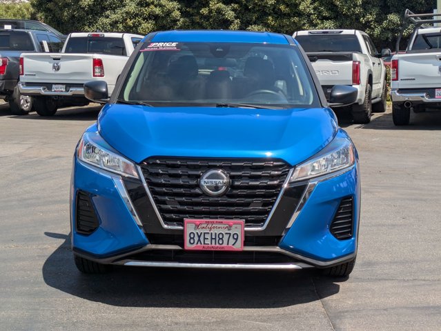 2021 Nissan Kicks S photo 2