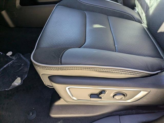 2025 Ram 1500 Laramie photo 3