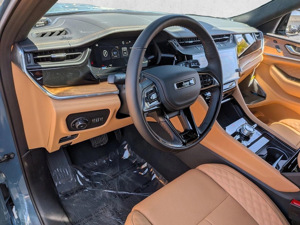 New 2026 Jeep Grand Cherokee L Summit SUV