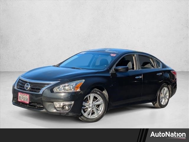 2015 Nissan Altima SV's photo