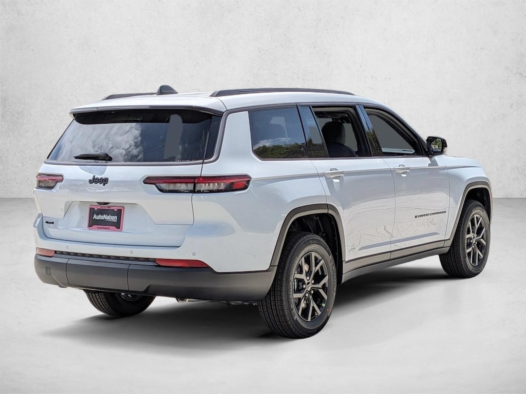 New 2026 Jeep Grand Cherokee L Laredo Altitude SUV