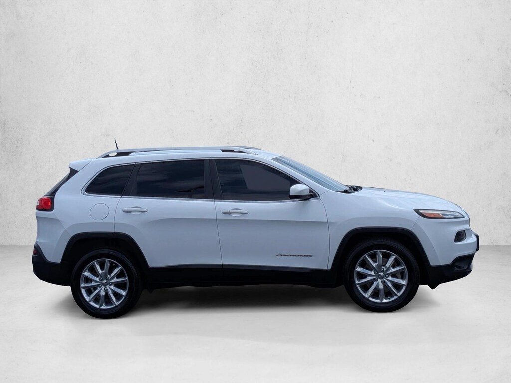 Used 2016 Jeep Cherokee Limited FWD SUV