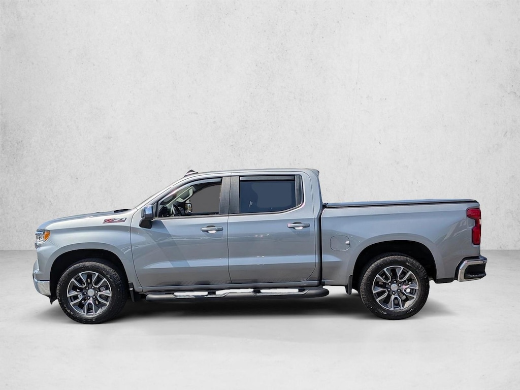 Used 2024 Chevrolet Silverado 1500 LT w/1LT Truck Crew Cab