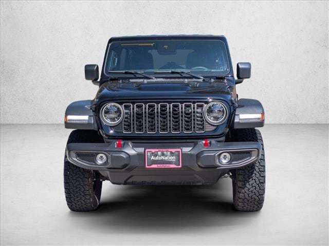 2024 Jeep Wrangler Rubicon photo 2