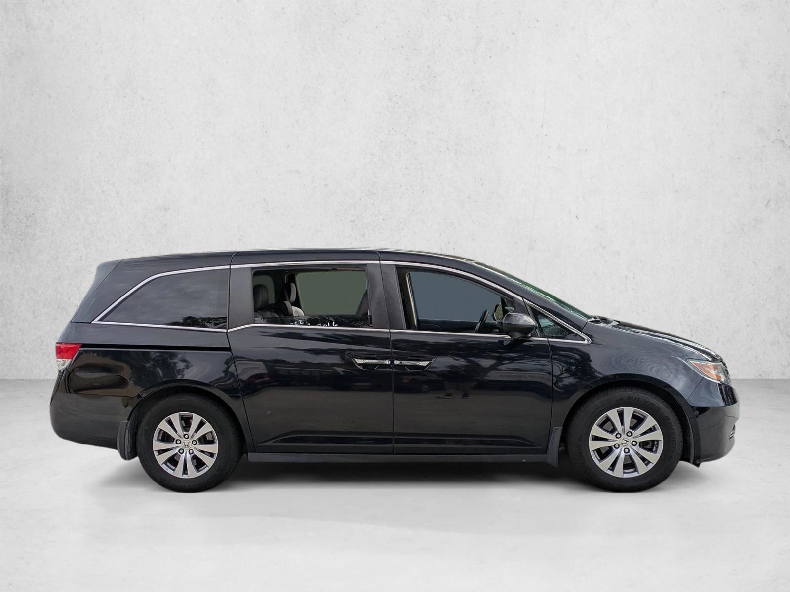 2016 Honda Odyssey EX-L photo 4