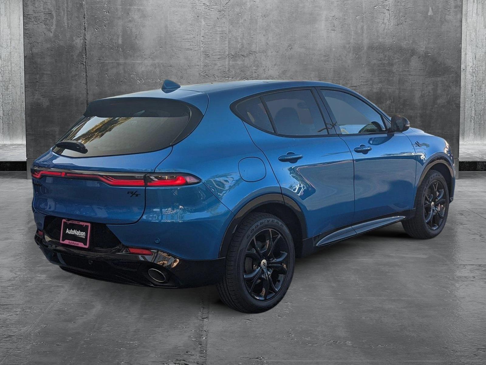 2024 Dodge Hornet R/T Plus photo 2