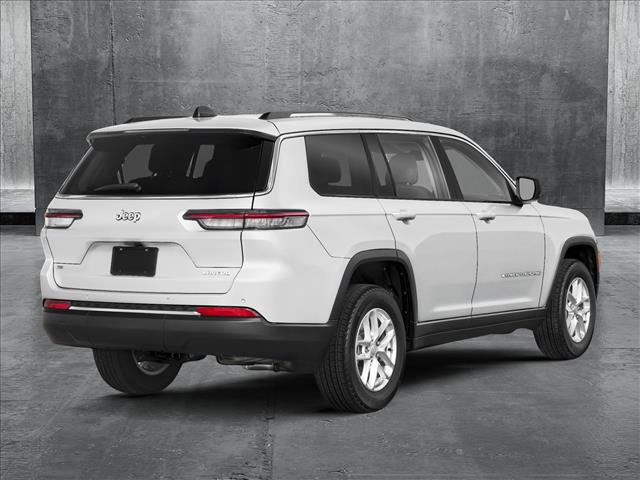 2025 Jeep Grand Cherokee Altitude X photo 2