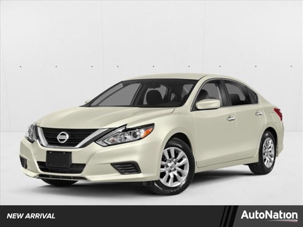 Used 2018 Nissan Altima 2.5 SV Sedan