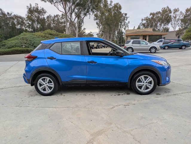 2021 Nissan Kicks S photo 4