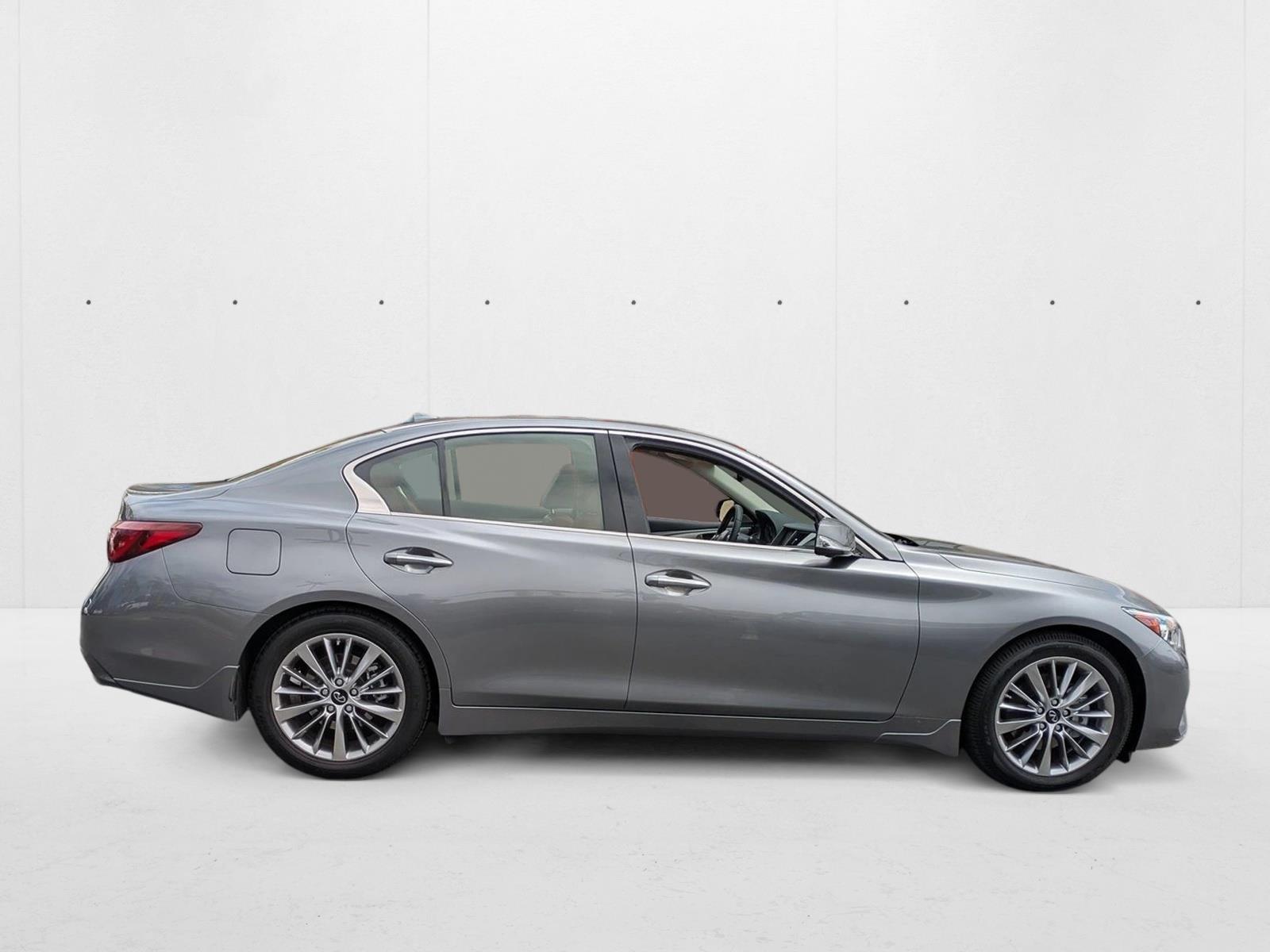 2023 Infiniti Q50 LUXE photo 4
