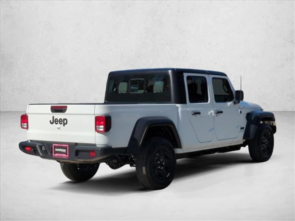 New 2026 Jeep Gladiator Sport Truck Crew Cab