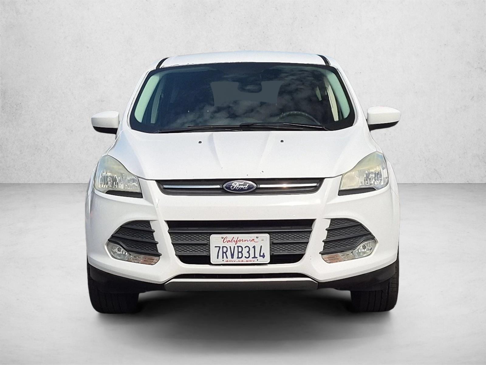 Used 2016 Ford Escape SE with VIN 1FMCU0G75GUC61112 for sale in Carlsbad, CA