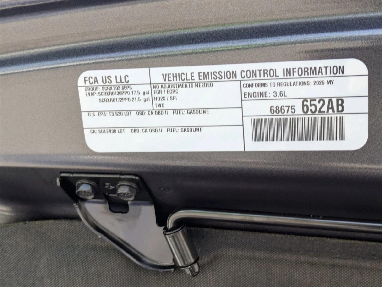 2025 Jeep Wrangler 4-Door Sahara - Photo 17