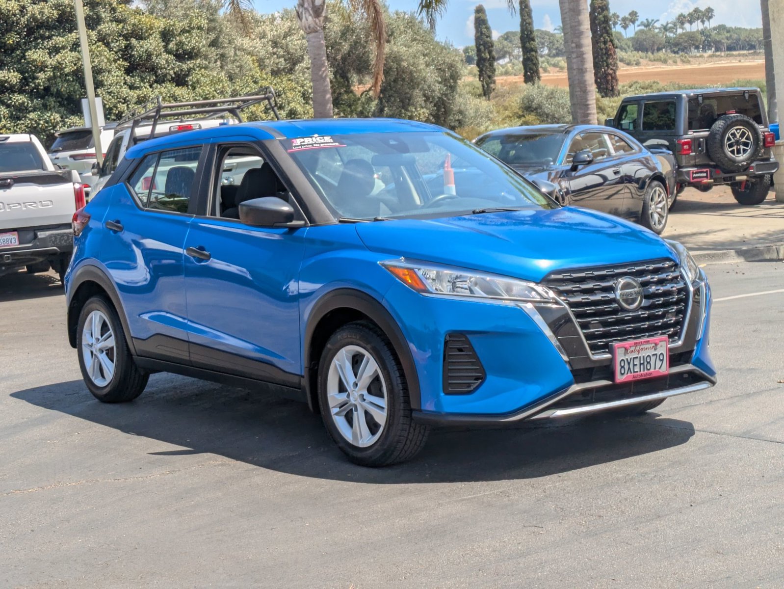 2021 Nissan Kicks S photo 2