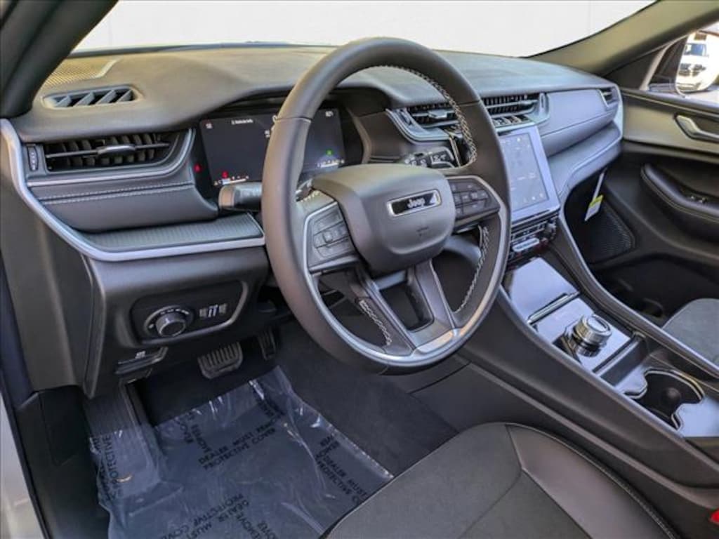 New 2025 Jeep Grand Cherokee Altitude X SUV