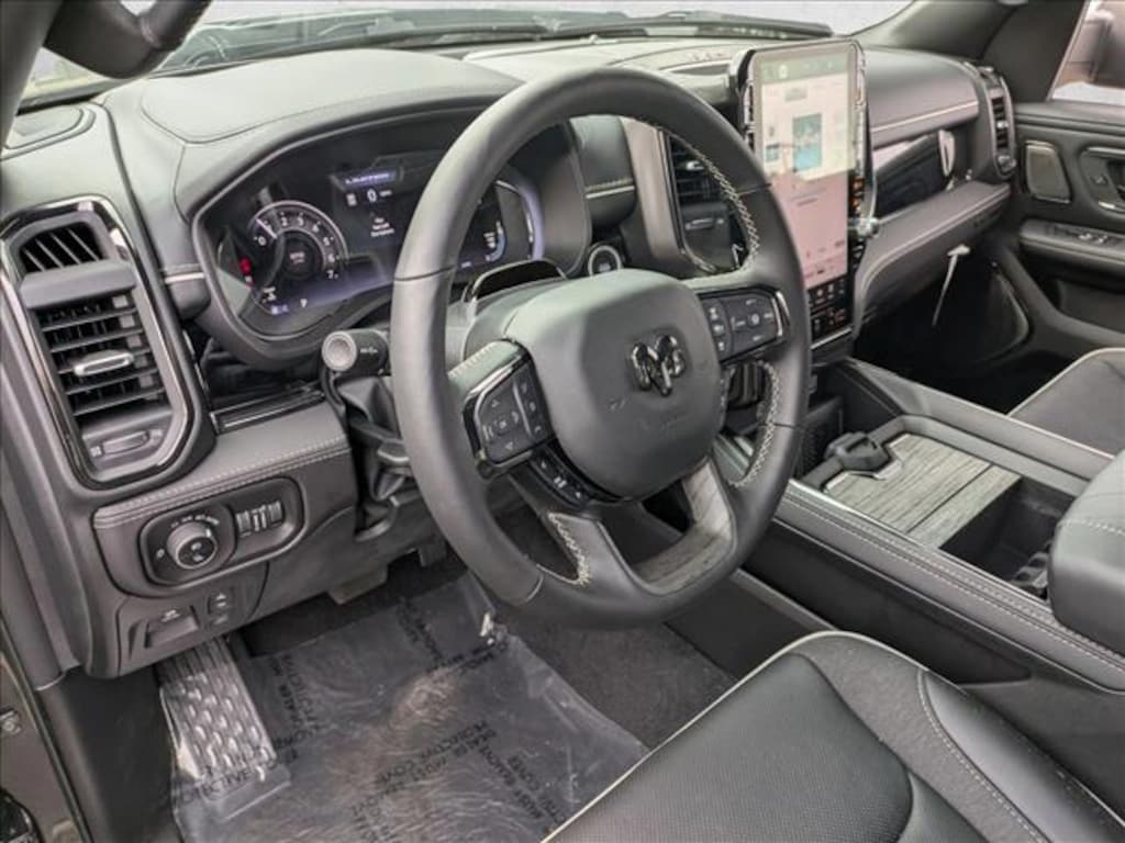 New 2025 Ram 1500 Limited Pickup