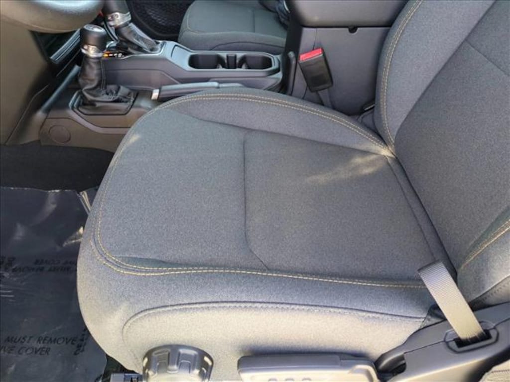 New 2026 Jeep Gladiator Sport Truck Crew Cab