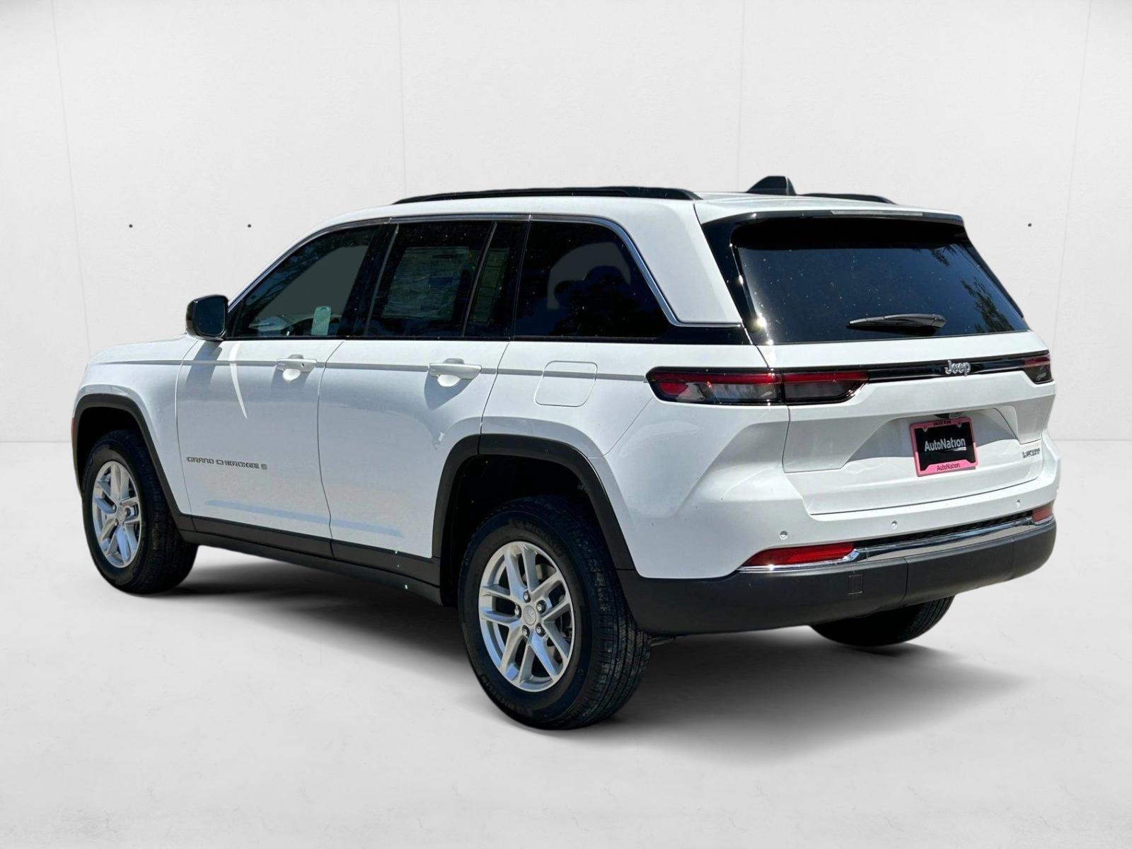 2025 Jeep Grand Cherokee Laredo - Photo 8