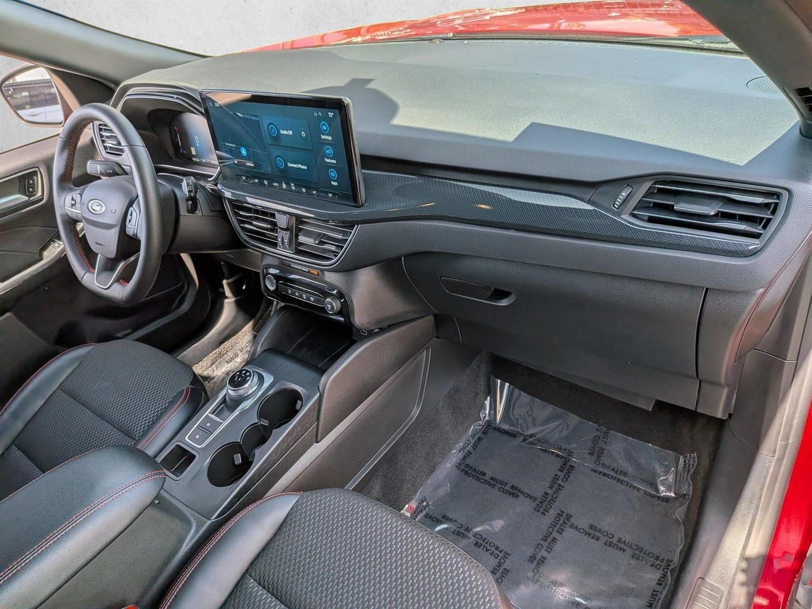 2024 Ford Escape ST-Line - Photo 19
