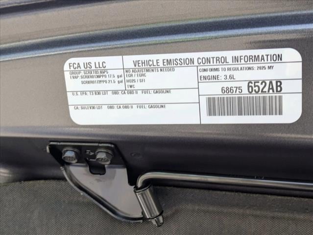 2025 Jeep Wrangler 4-Door Sahara - Photo 17