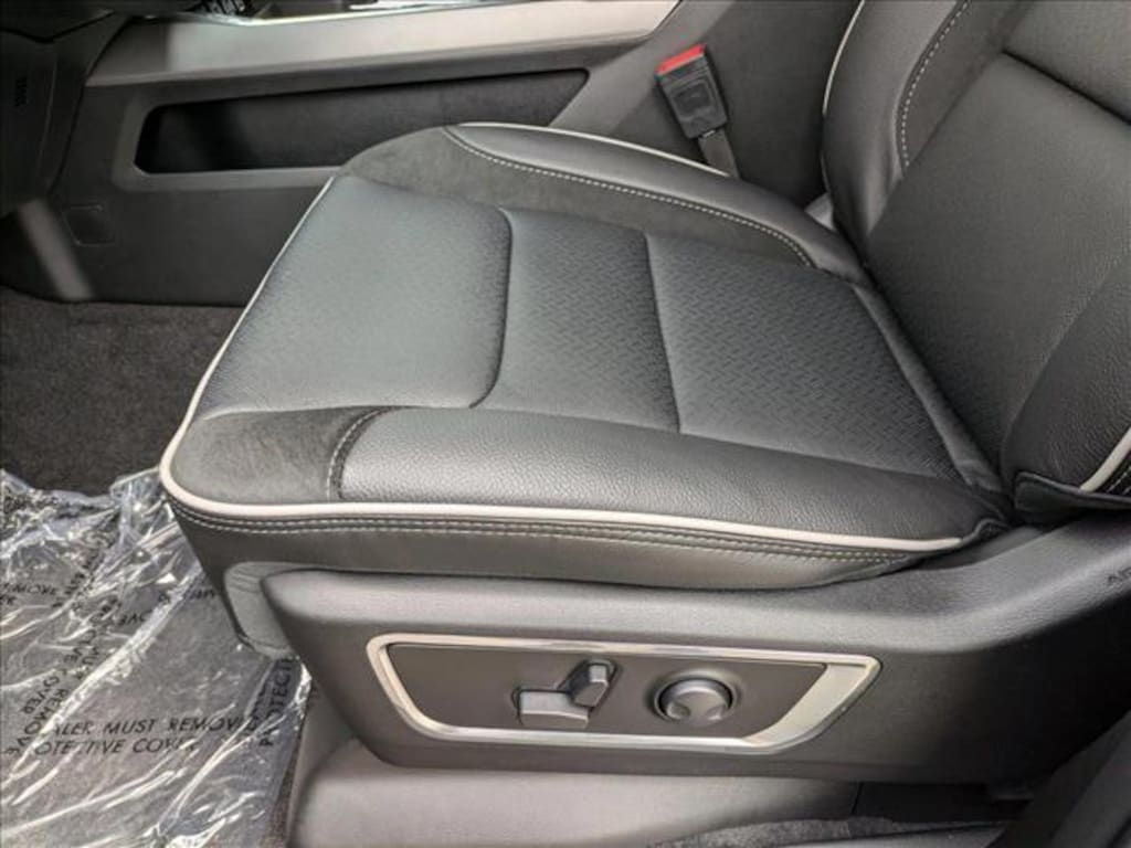 New 2025 Ram 1500 Laramie Pickup