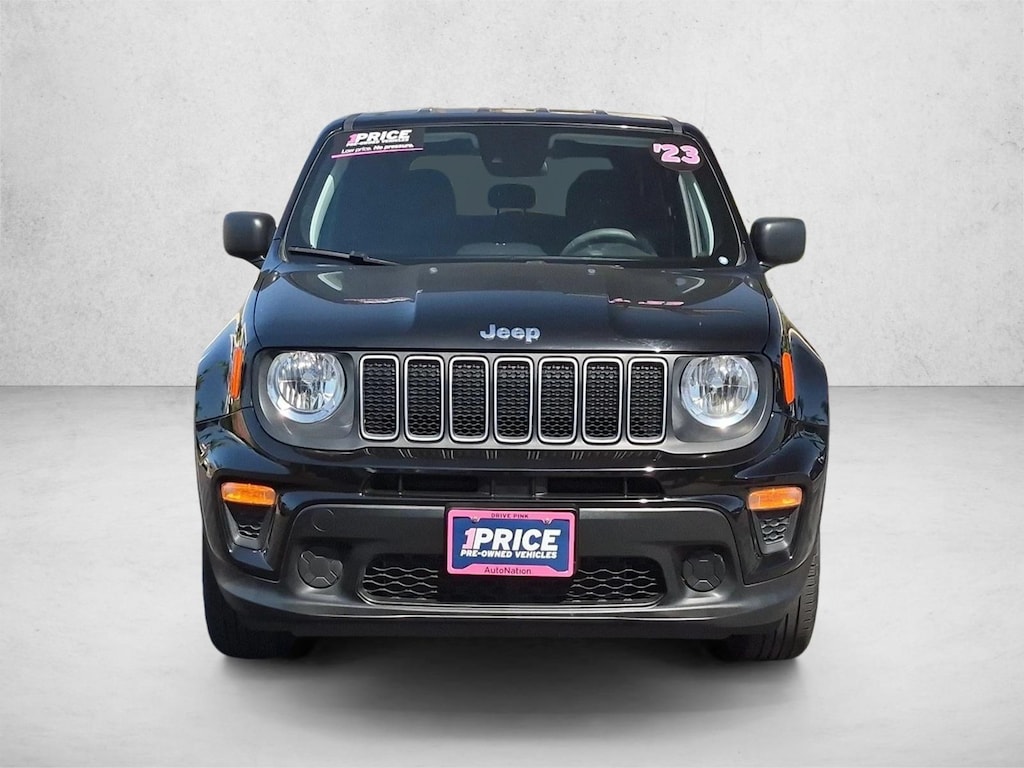 Used 2023 Jeep Renegade Latitude SUV